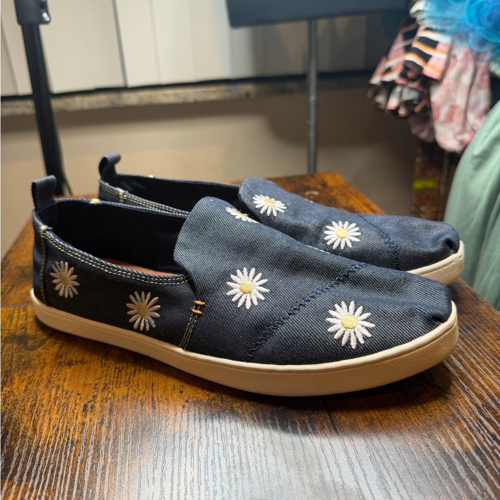 TOMS Women's Alpargata Cupsole Embroidery Slip-On Sneakers Size 9W